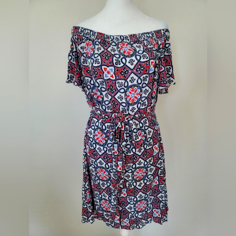 (NWOT) Michael Kors cold shoulder dress